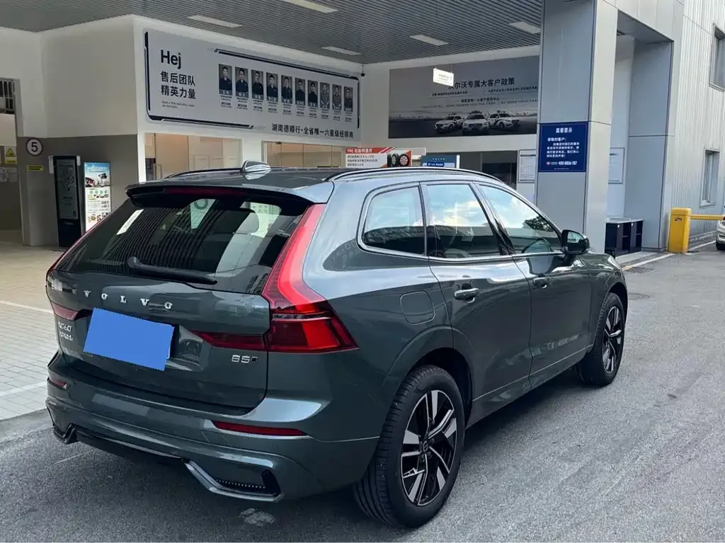 Volvo XC60 — фото 4