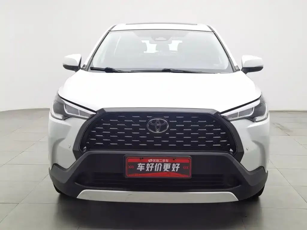 Toyota Corolla Cross — фото 4