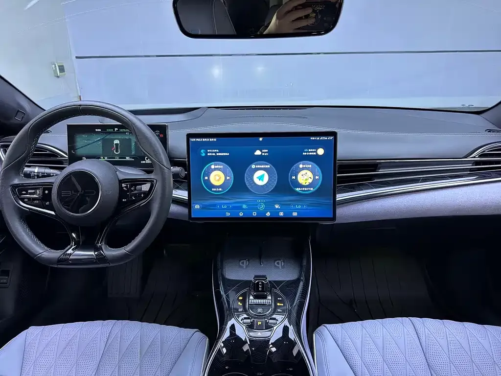 BYD Seal — фото 9
