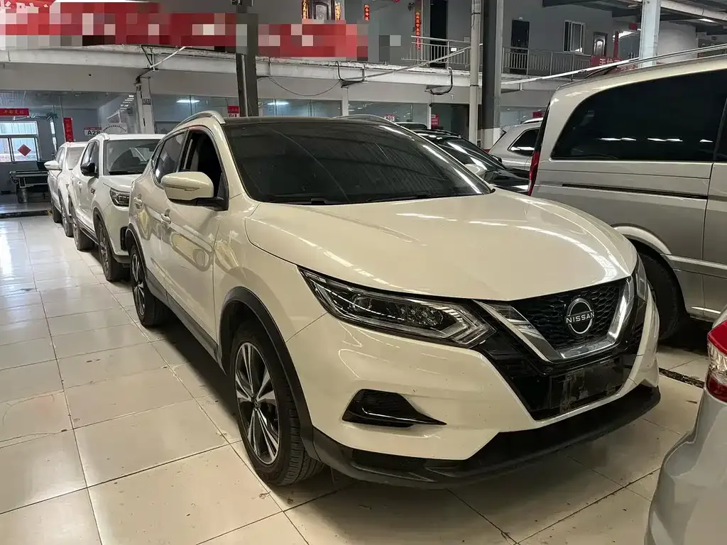 Nissan Qashqai — фото 4