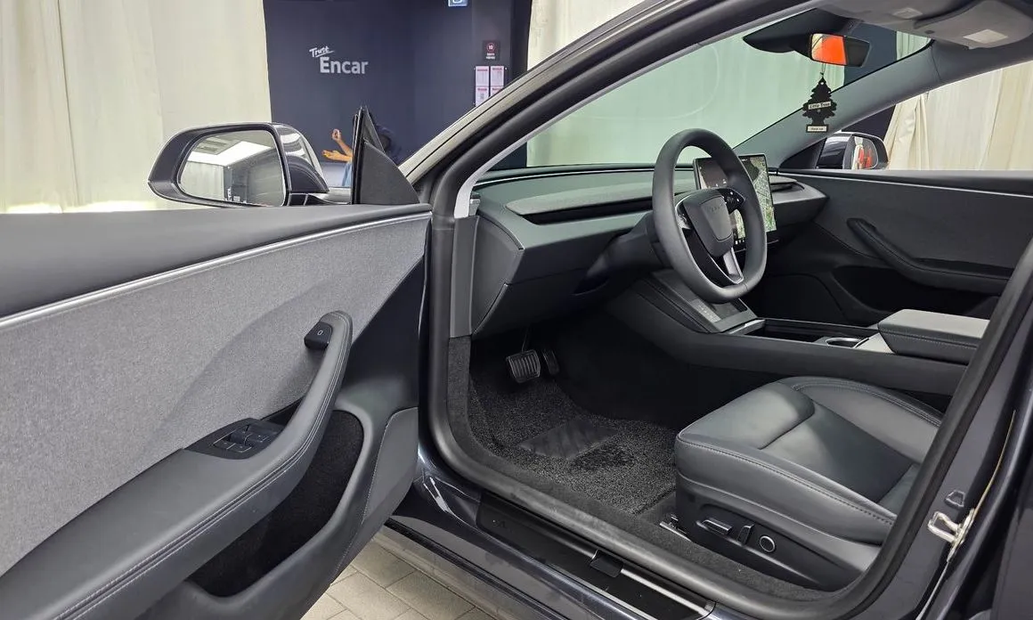 Tesla Model 3 — фото 6