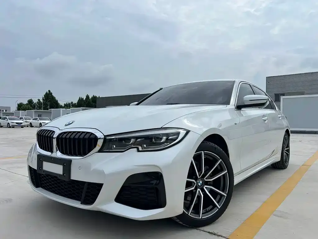 BMW 3 Series — фото 1