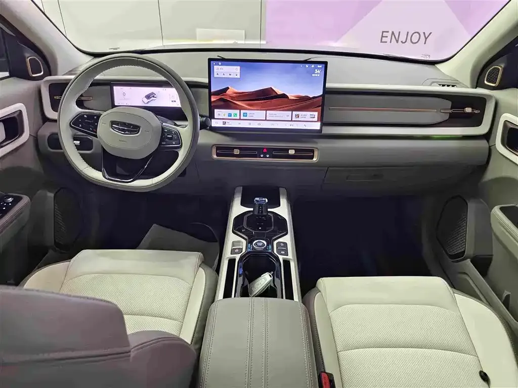 Geely Icon — фото 8