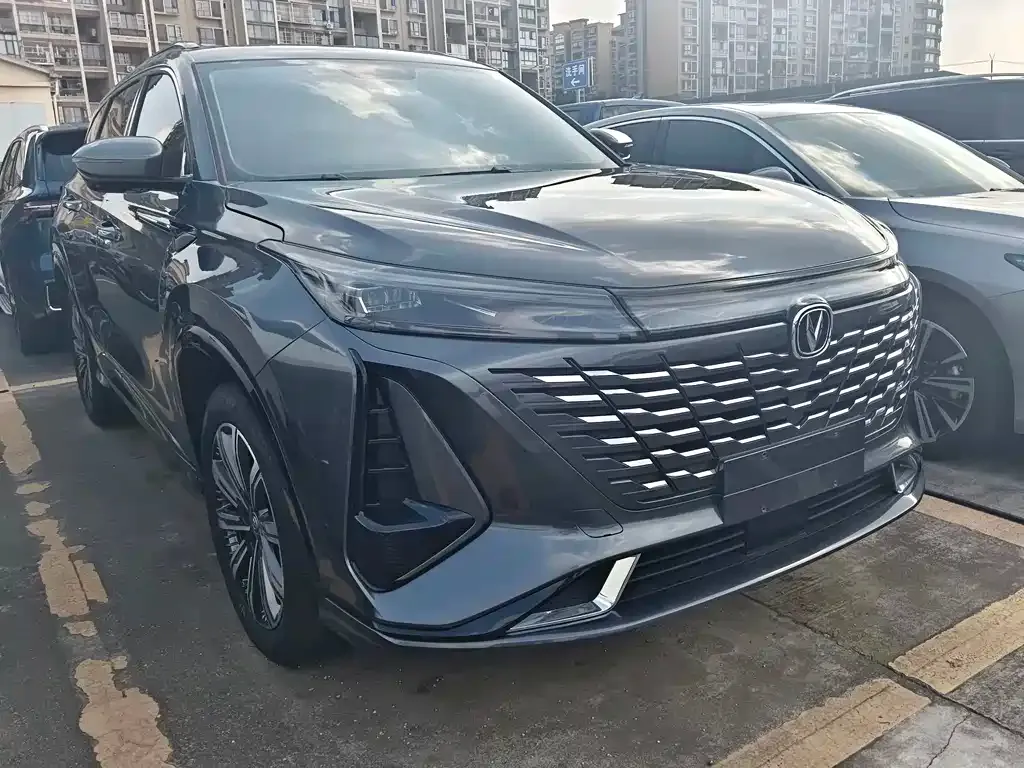 Changan CS75PLUS — фото 10