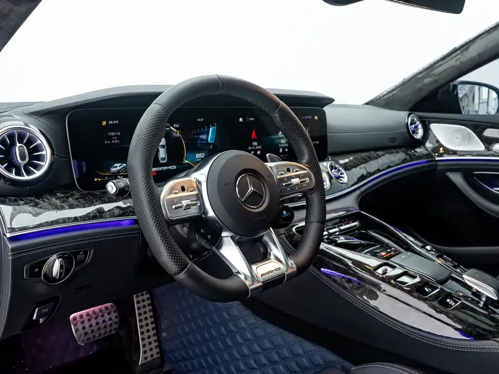 Mercedes-Benz AMG GT — фото 5