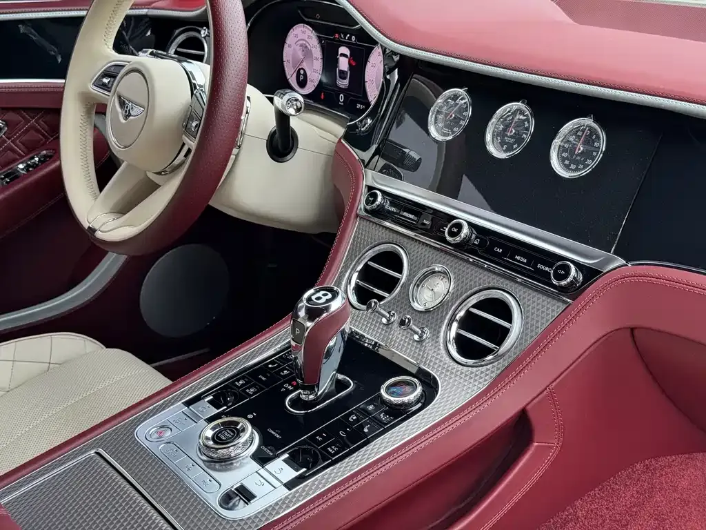 Bentley Continental — фото 4