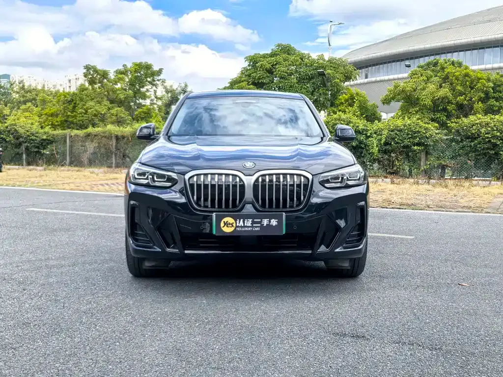 BMW iX3 — фото 6