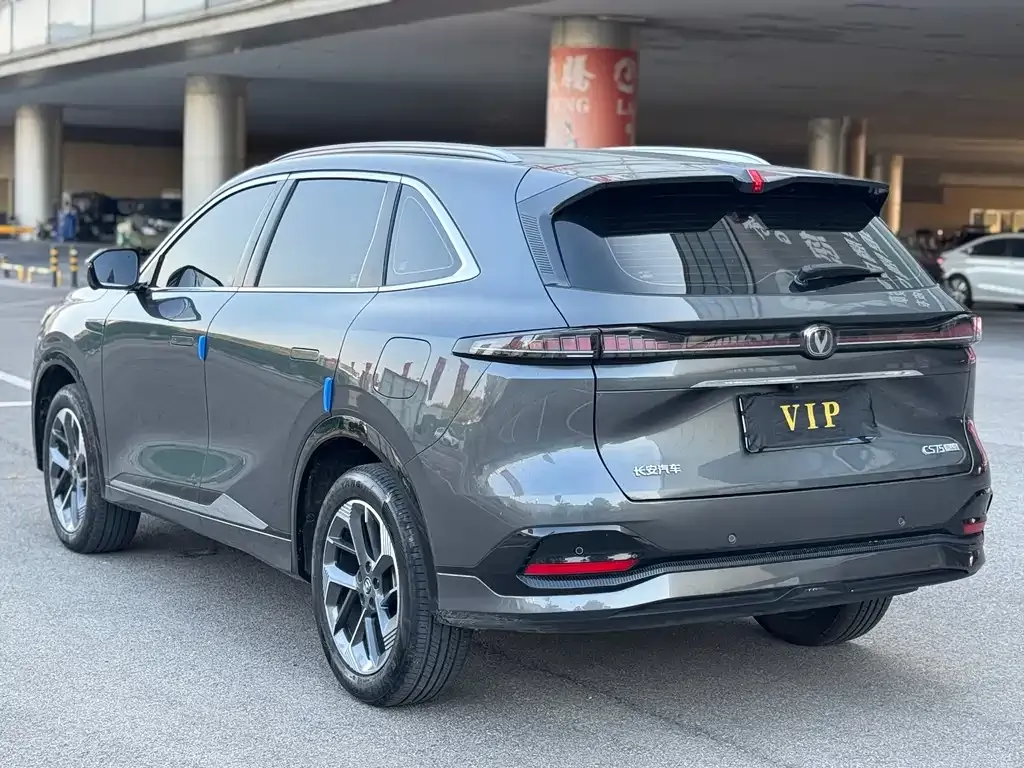 Changan CS75PLUS — фото 8