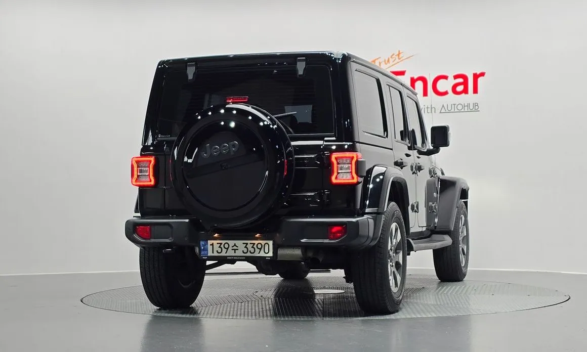 Jeep Wrangler — фото 2