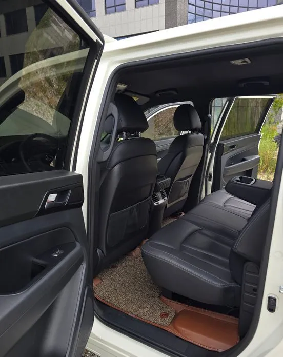 KG Mobility (Ssangyong) Rexton — фото 2