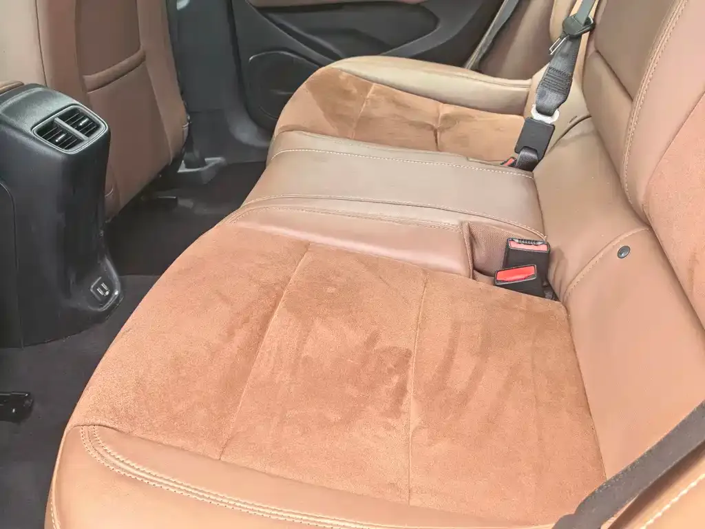 Buick Regal — фото 10