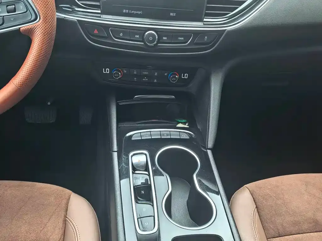 Buick Regal — фото 2