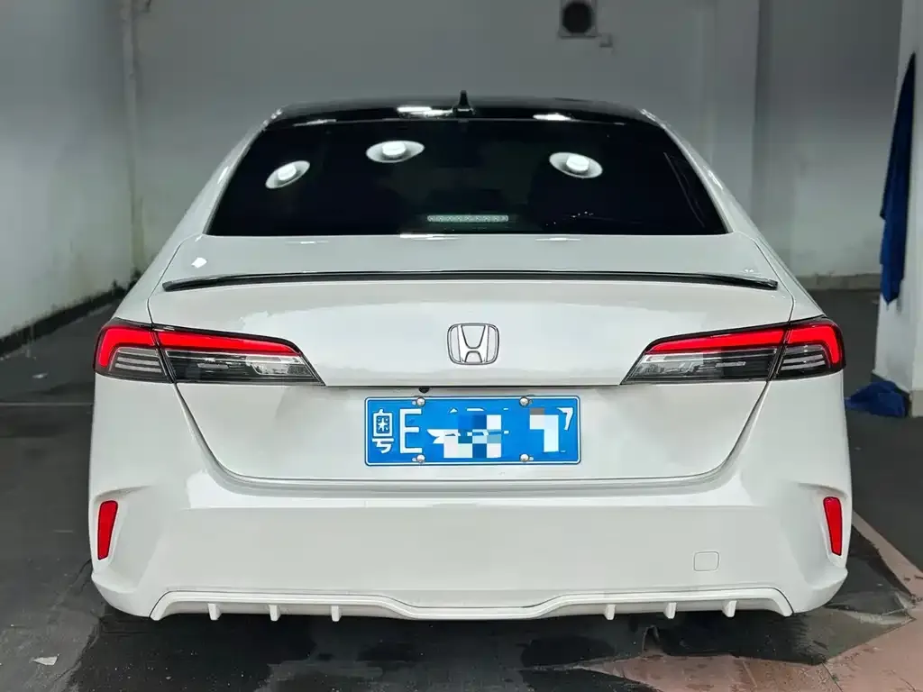 Honda Inspire — фото 10