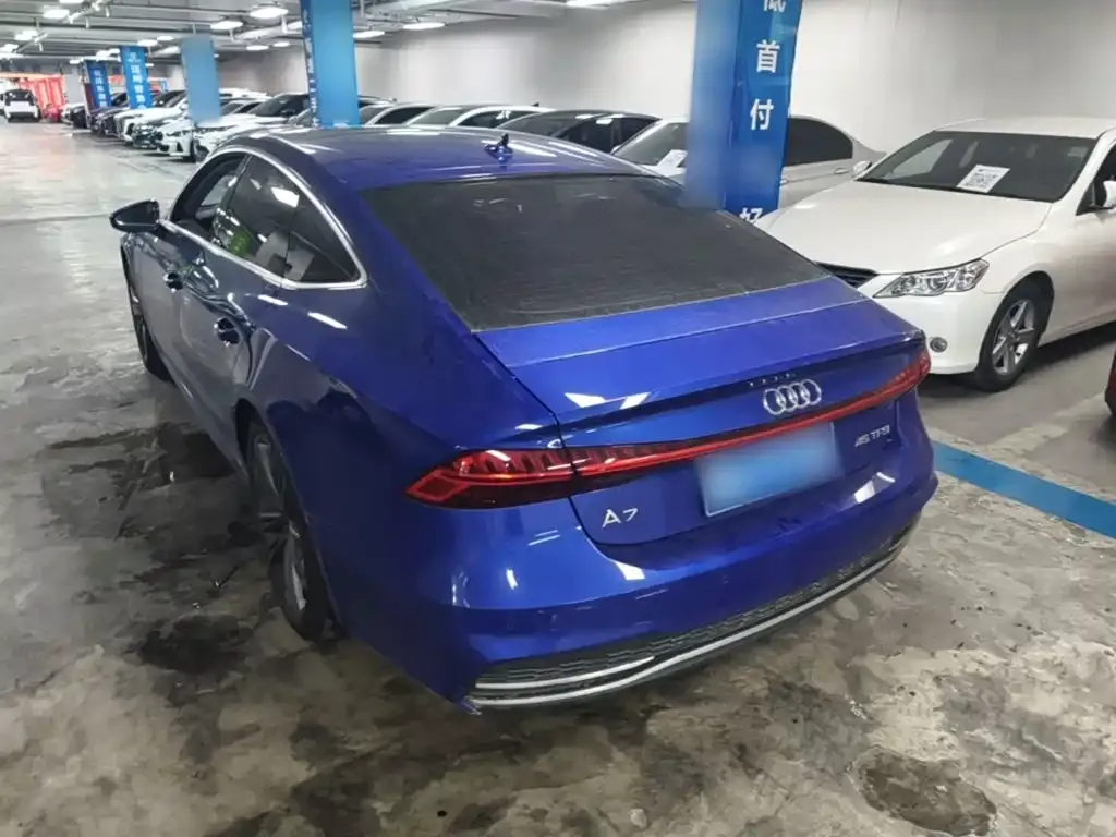 Audi A7 — фото 6