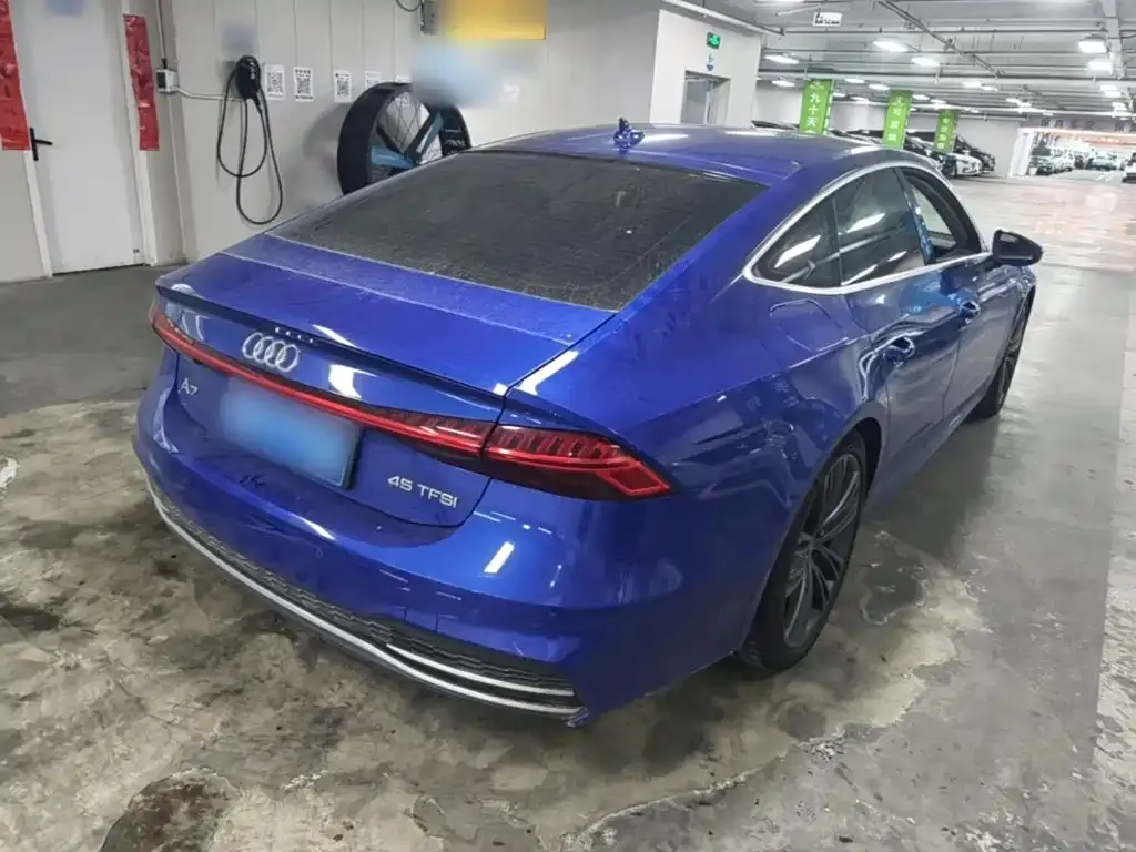 Audi A7 — фото 9