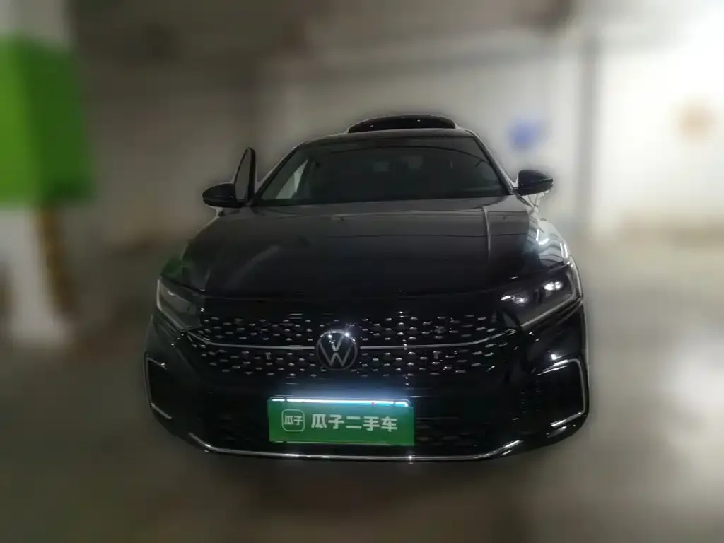 Volkswagen Passat — фото 8