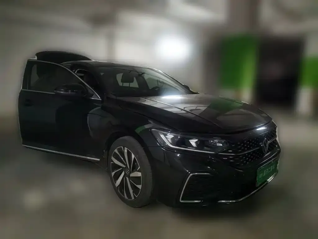 Volkswagen Passat — фото 7