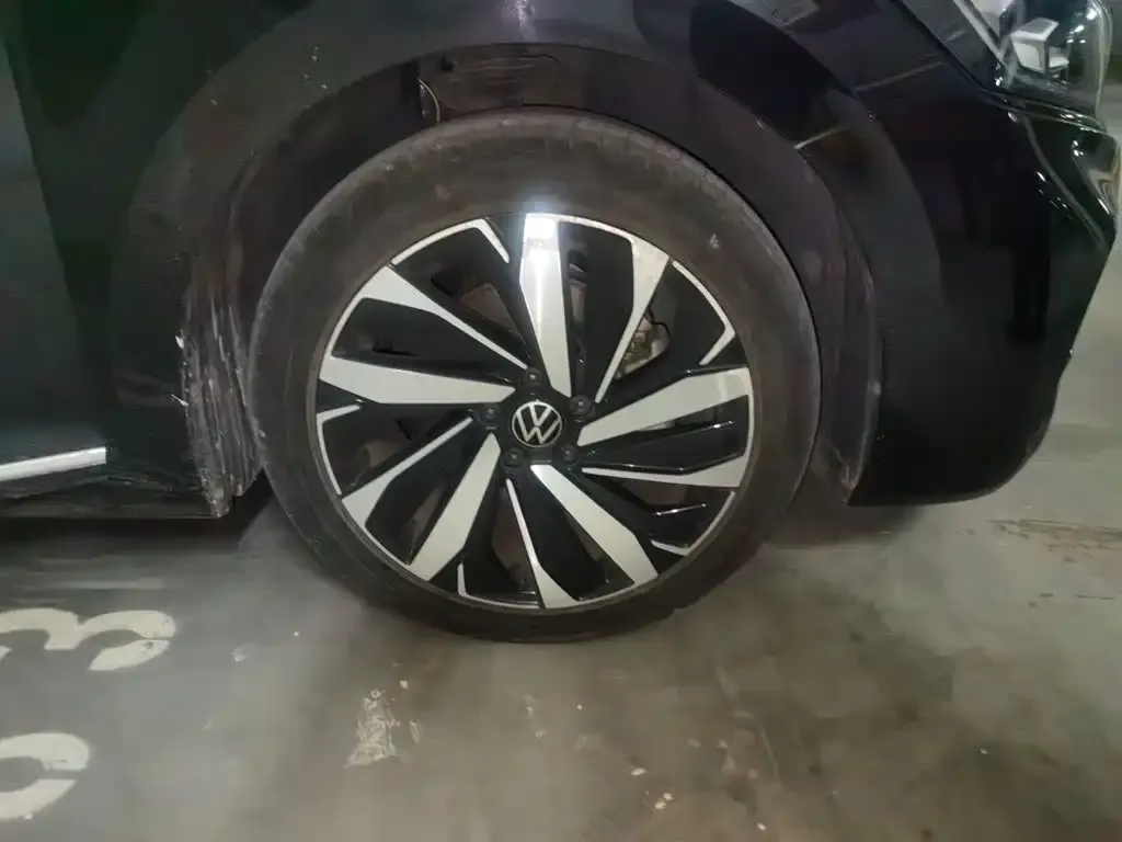 Volkswagen Passat — фото 4