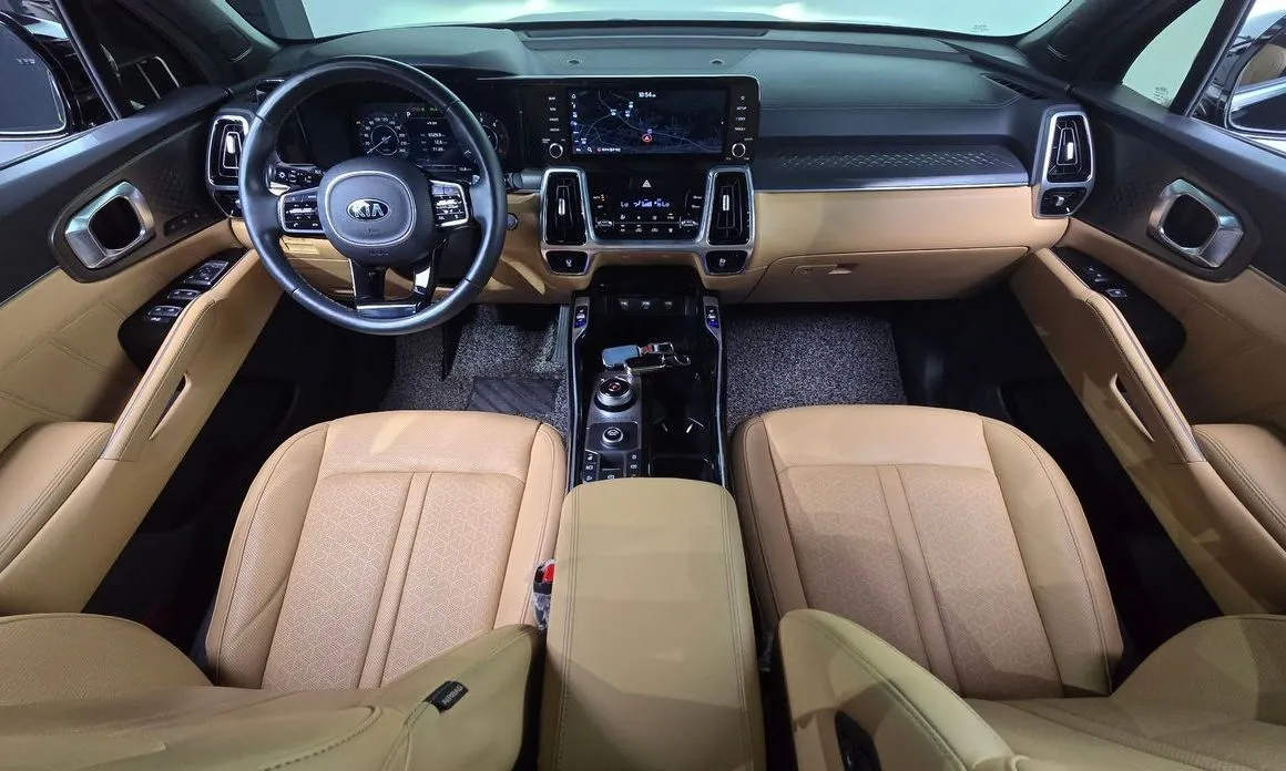 Kia Sorento — фото 9