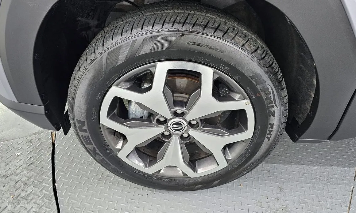 KG Mobility (Ssangyong) Torres — фото 10