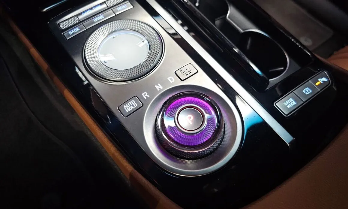 Genesis G80 — фото 10