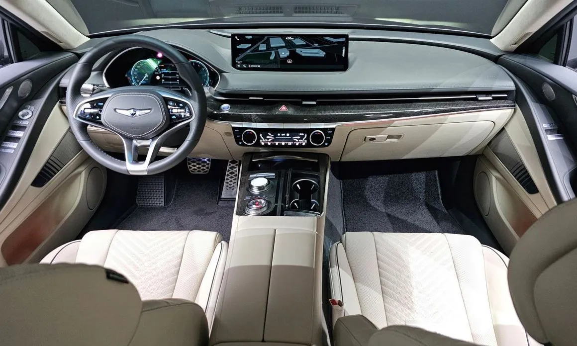 Genesis G80 — фото 8
