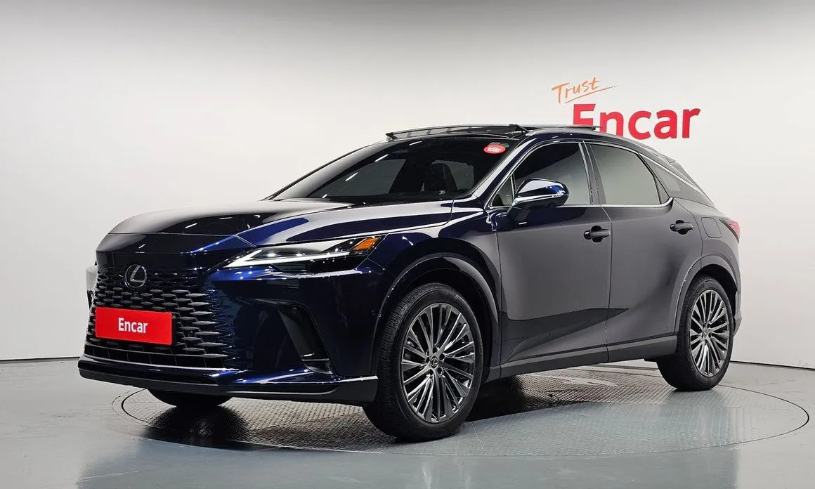 Lexus RX — фото 1