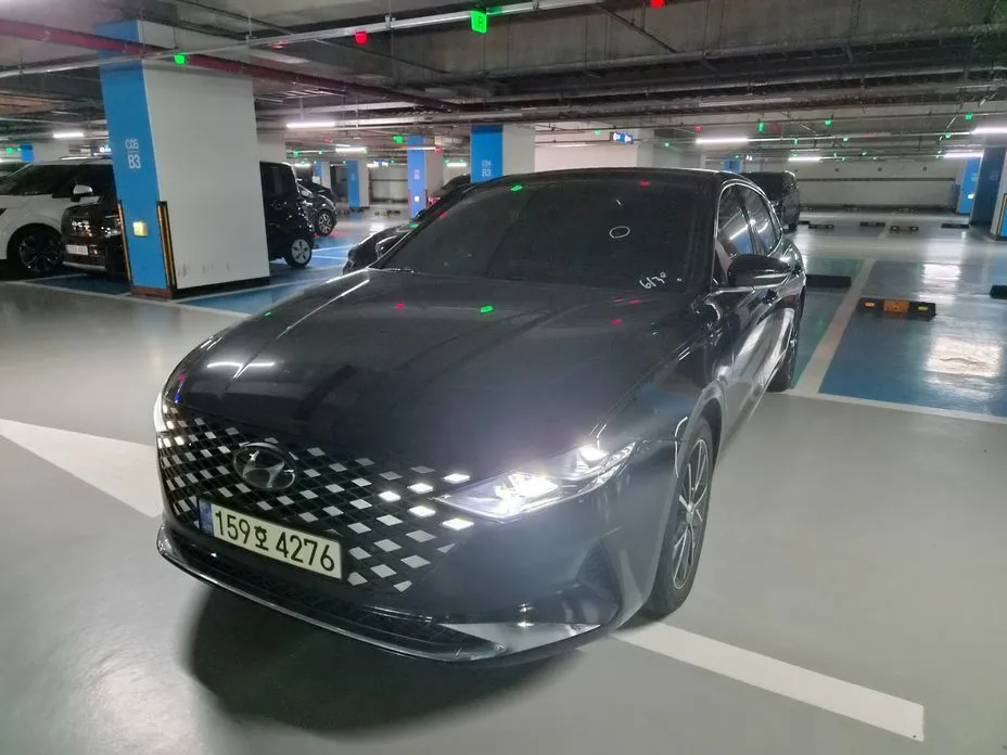 Hyundai Grandeur — фото 1