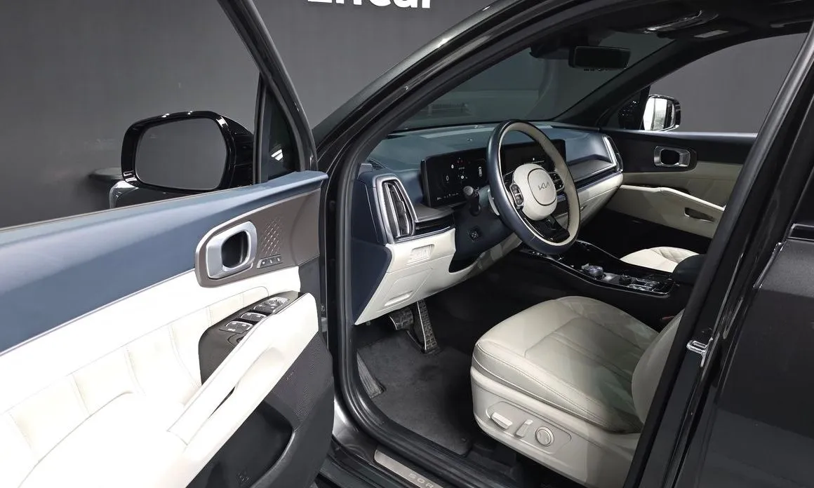 Kia Sorento — фото 8