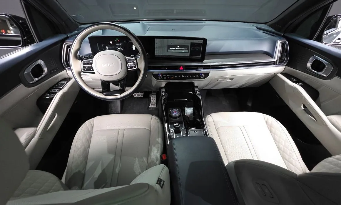 Kia Sorento — фото 9