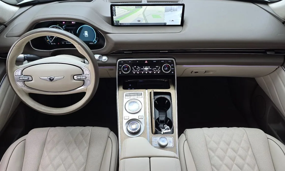 Genesis GV80 — фото 10