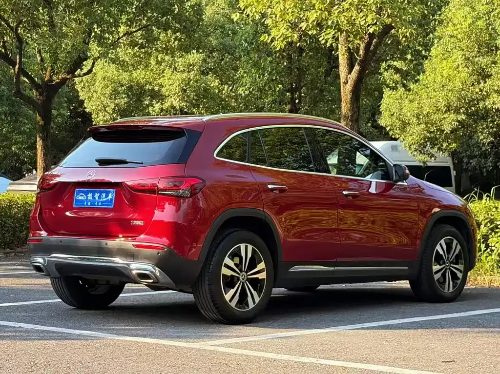 Mercedes-Benz GLA — фото 3