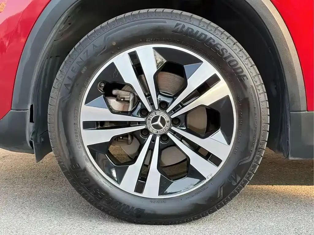 Mercedes-Benz GLA — фото 8