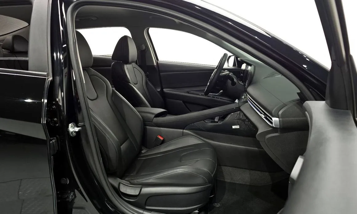 Hyundai AVANTE — фото 9