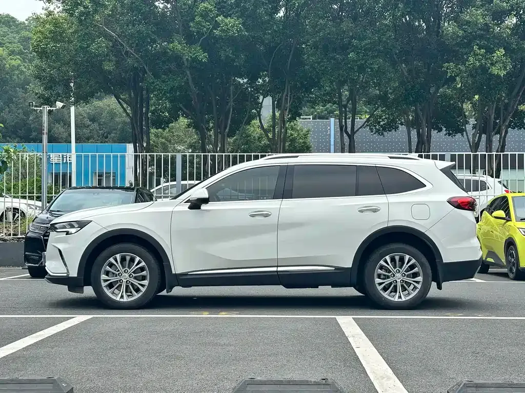 Buick Envision Plus — фото 8