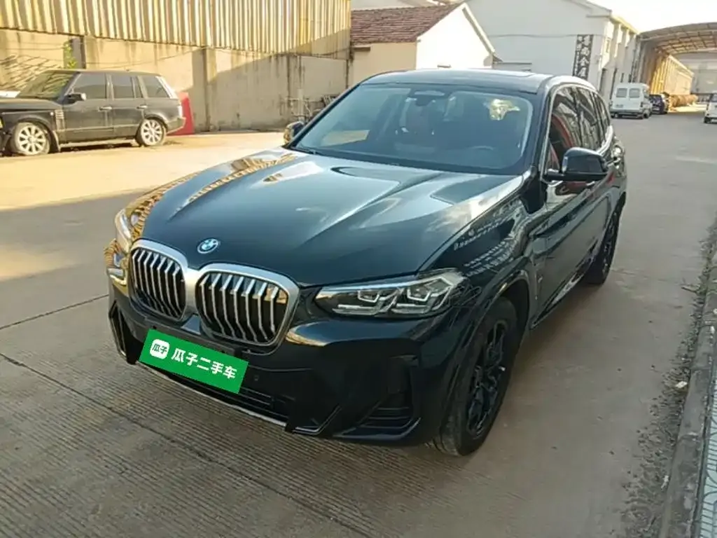BMW iX3 — фото 1