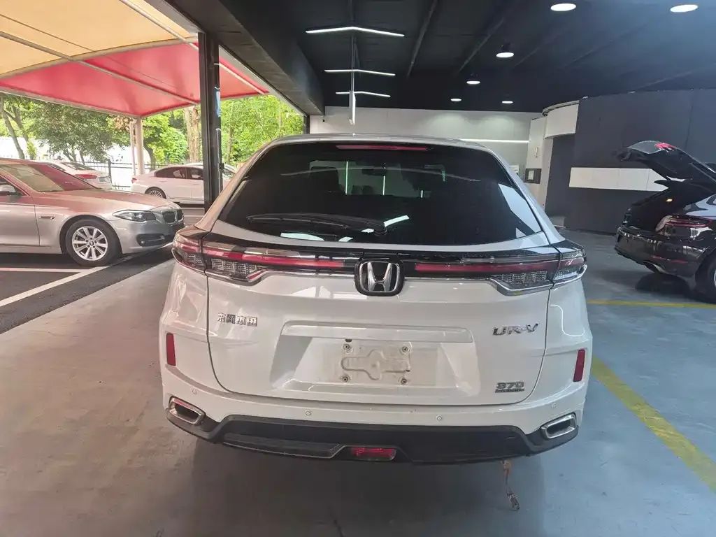 Honda UR-V — фото 7