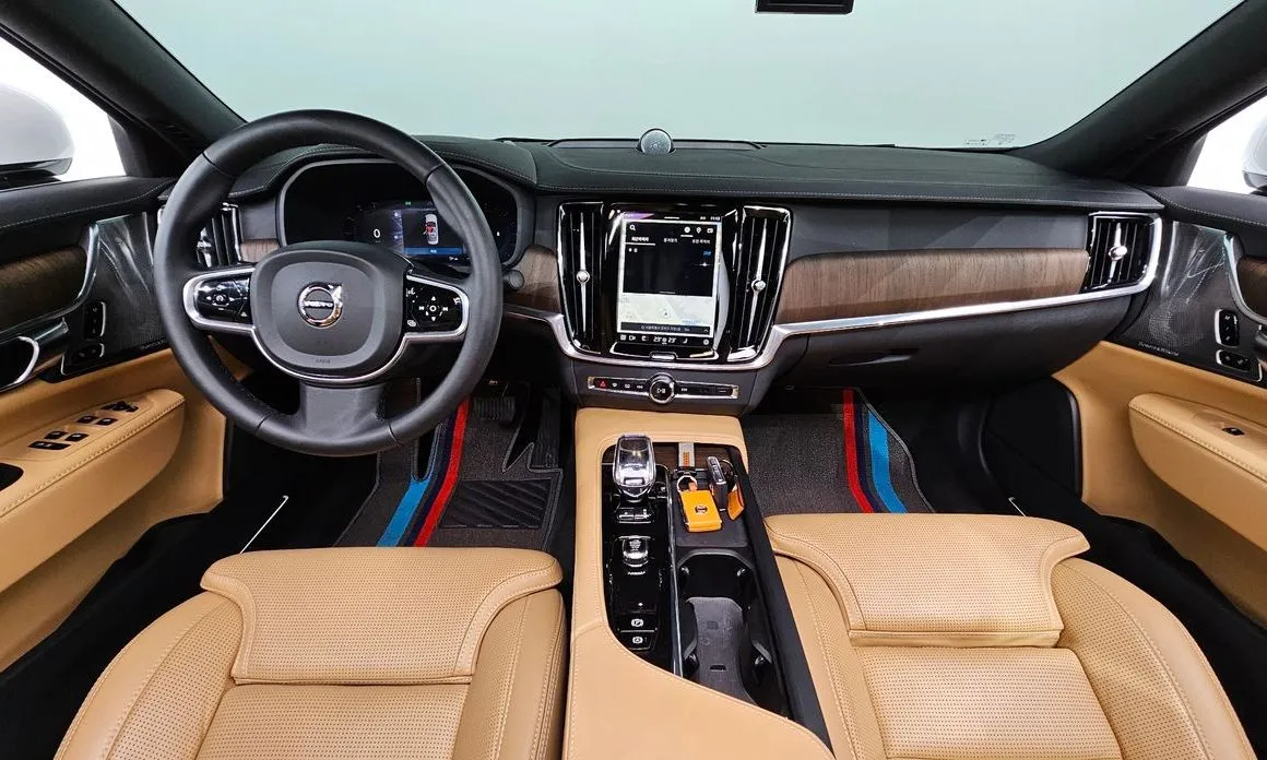 Volvo S90 — фото 10