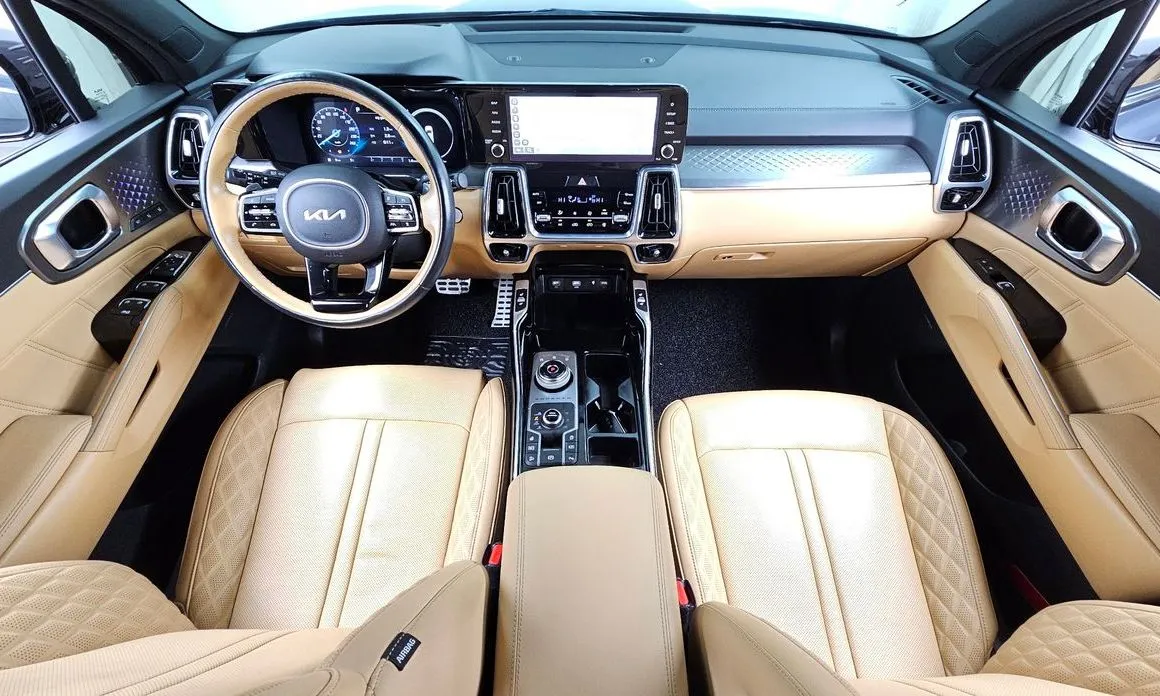 Kia Sorento — фото 8