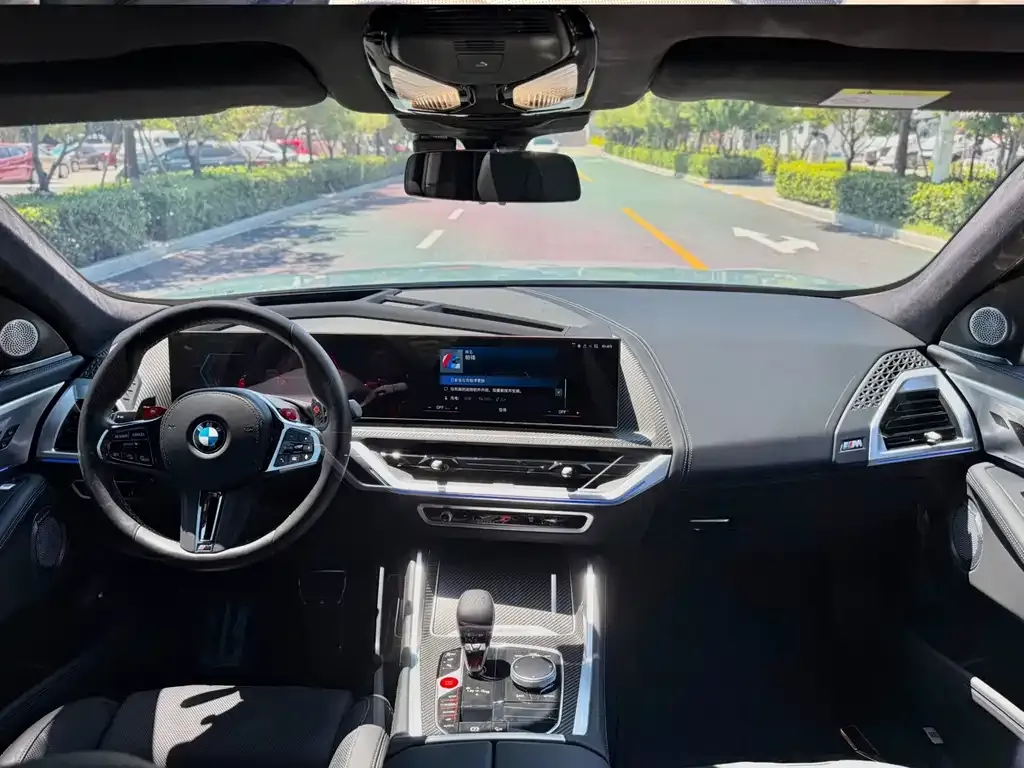 BMW XM — фото 2