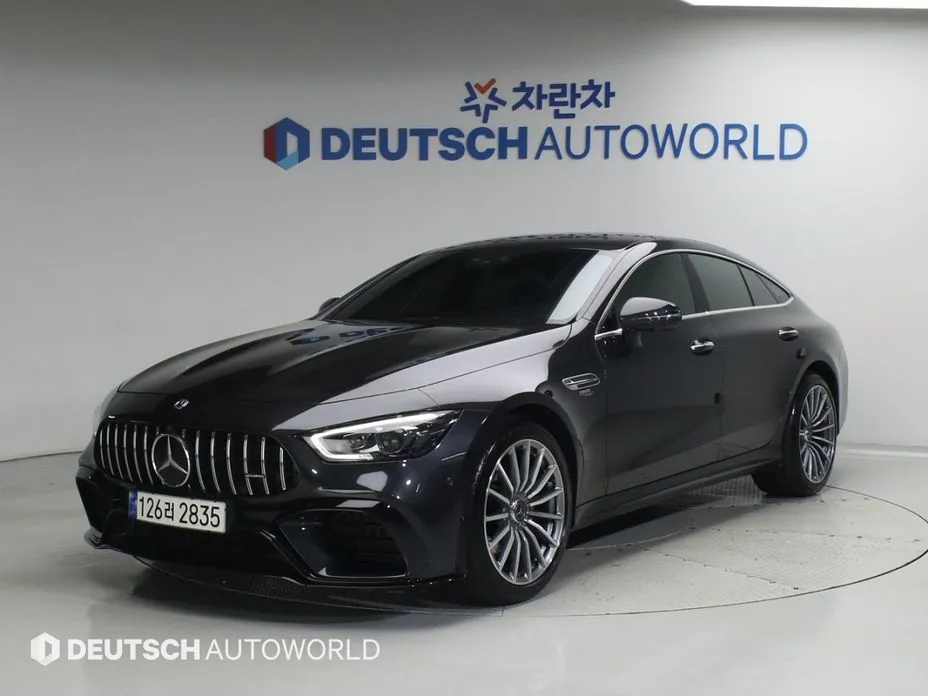 Mercedes-Benz AMG GT — фото 1