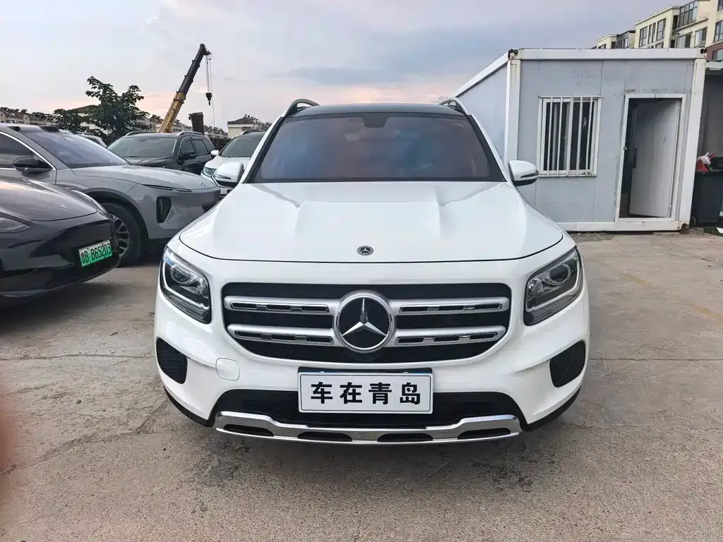 Mercedes-Benz GLB — фото 10