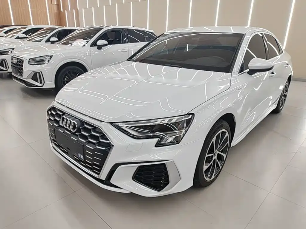 Audi A3 — фото 9
