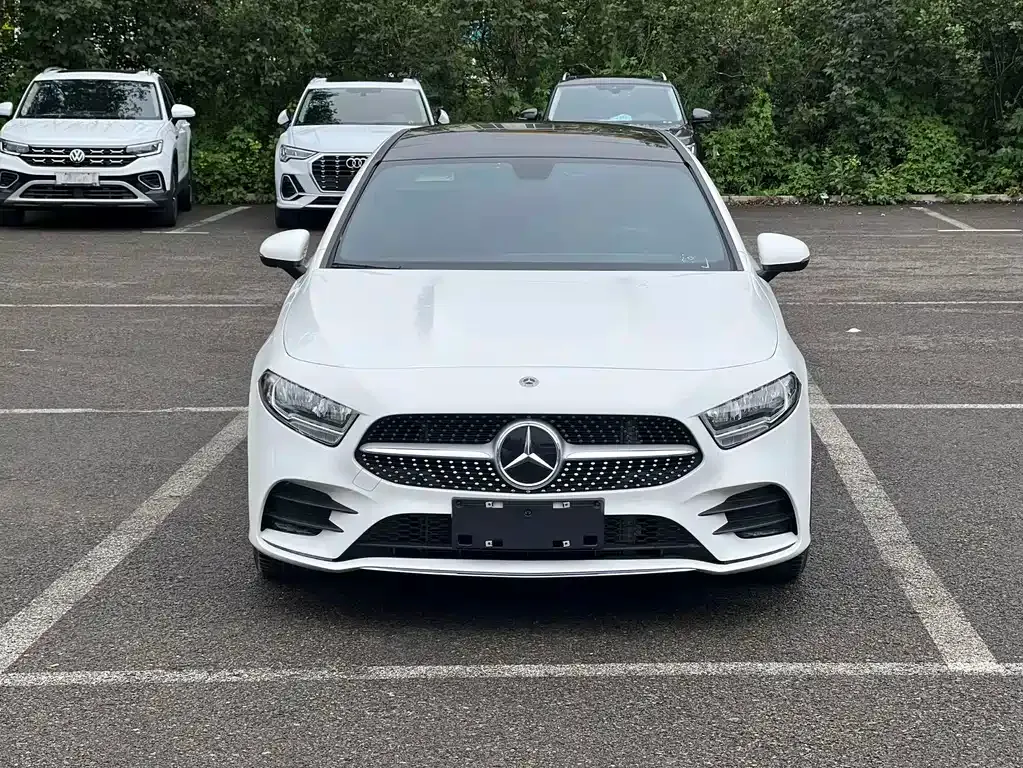 Mercedes-Benz A-Class — фото 10