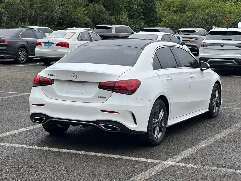 Mercedes-Benz A-Class — фото 4