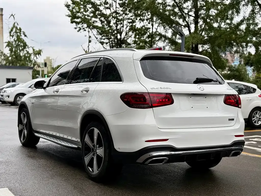 Mercedes-Benz GLC — фото 9