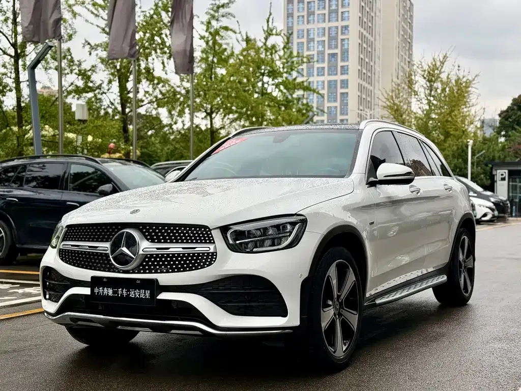 Mercedes-Benz GLC — фото 6