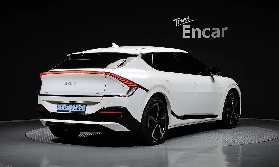 Kia EV6 — фото 3