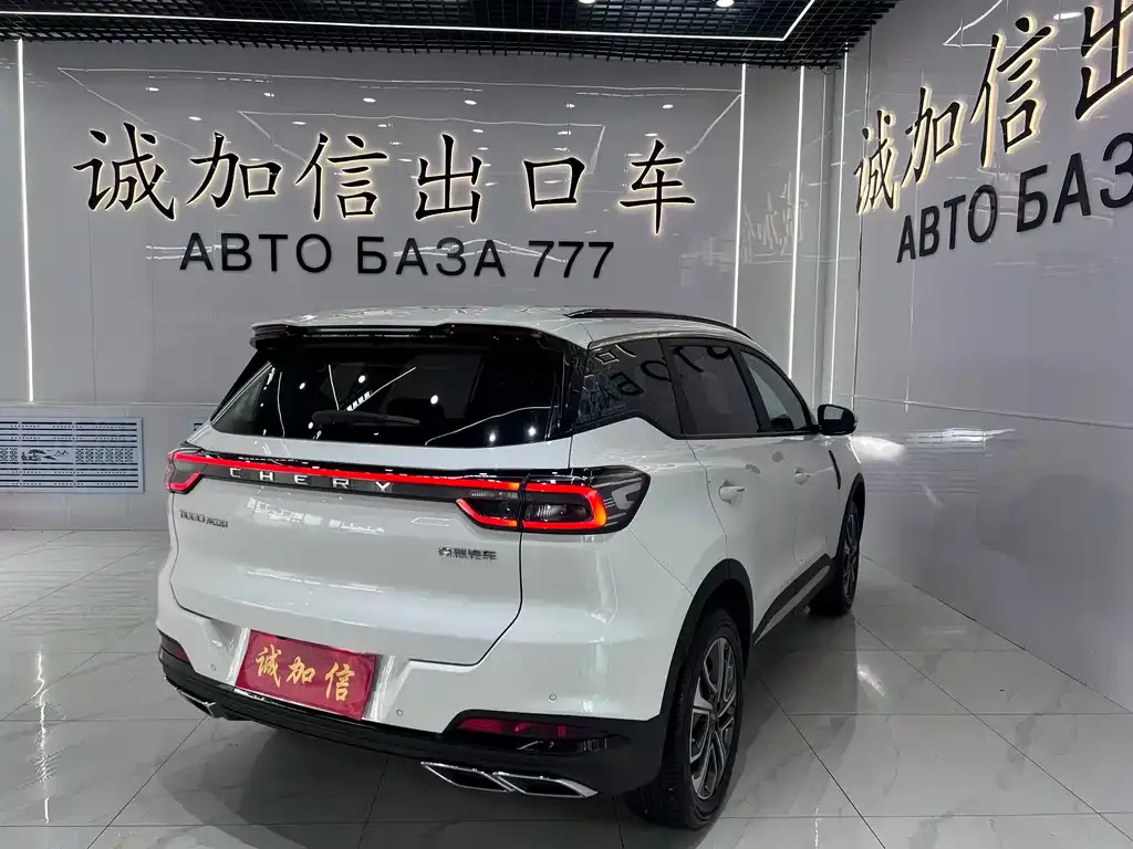 Chery Tiggo 7 PLUS — фото 9