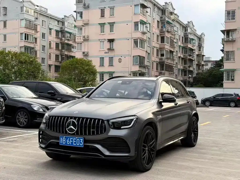Mercedes-Benz GLC AMG — фото 1